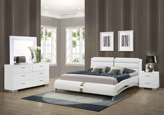 Jeremaine 4-piece Queen Bedroom Set White